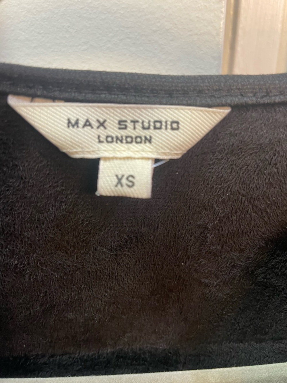 Max Studio Black Faux Fur Cropped Teddy Jacket - Picture 4 of 4